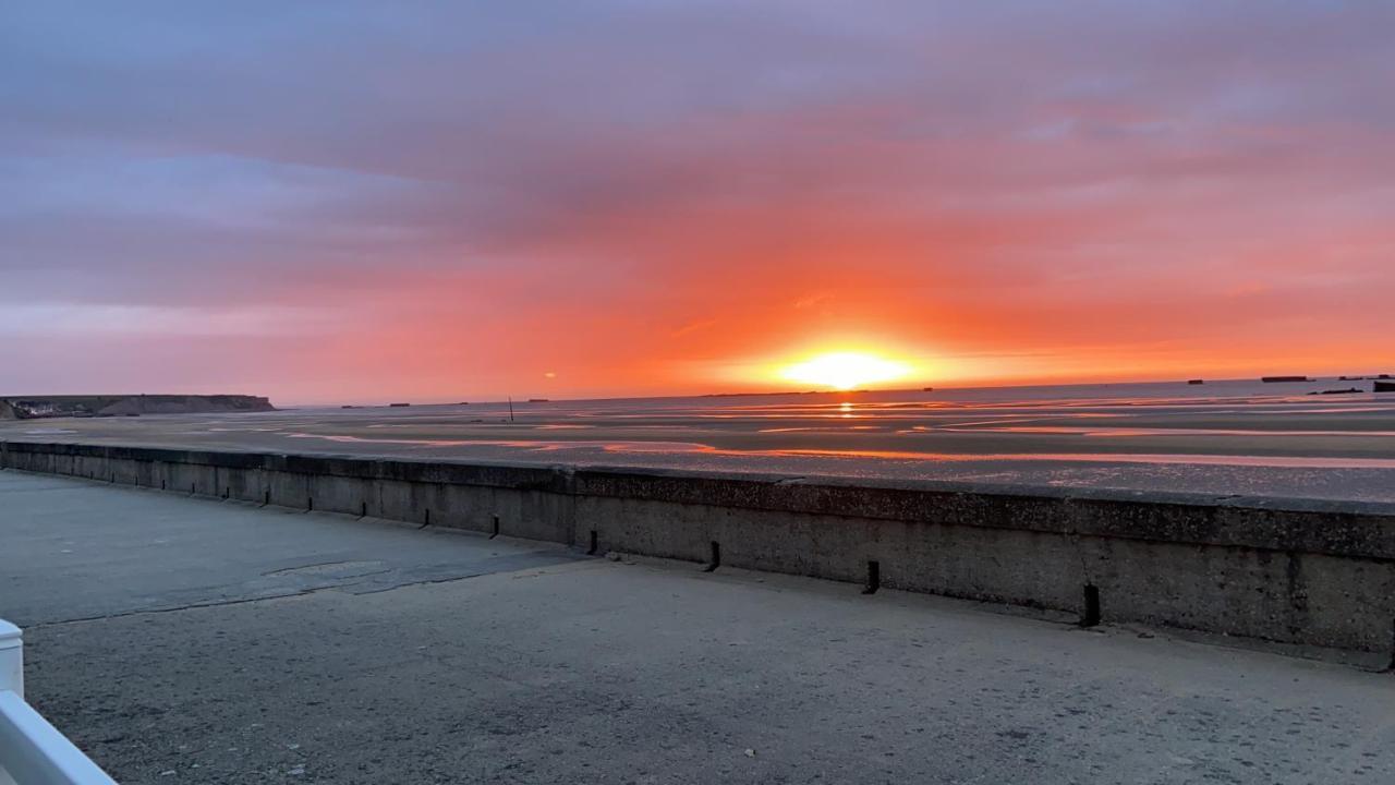 Gites " Arromanches" Ou "Bord De Mer Pmr" 2 Chambres En Front De Mer A Asnelles , 3Km D'Arromanches, 10Km De Bayeux Εξωτερικό φωτογραφία